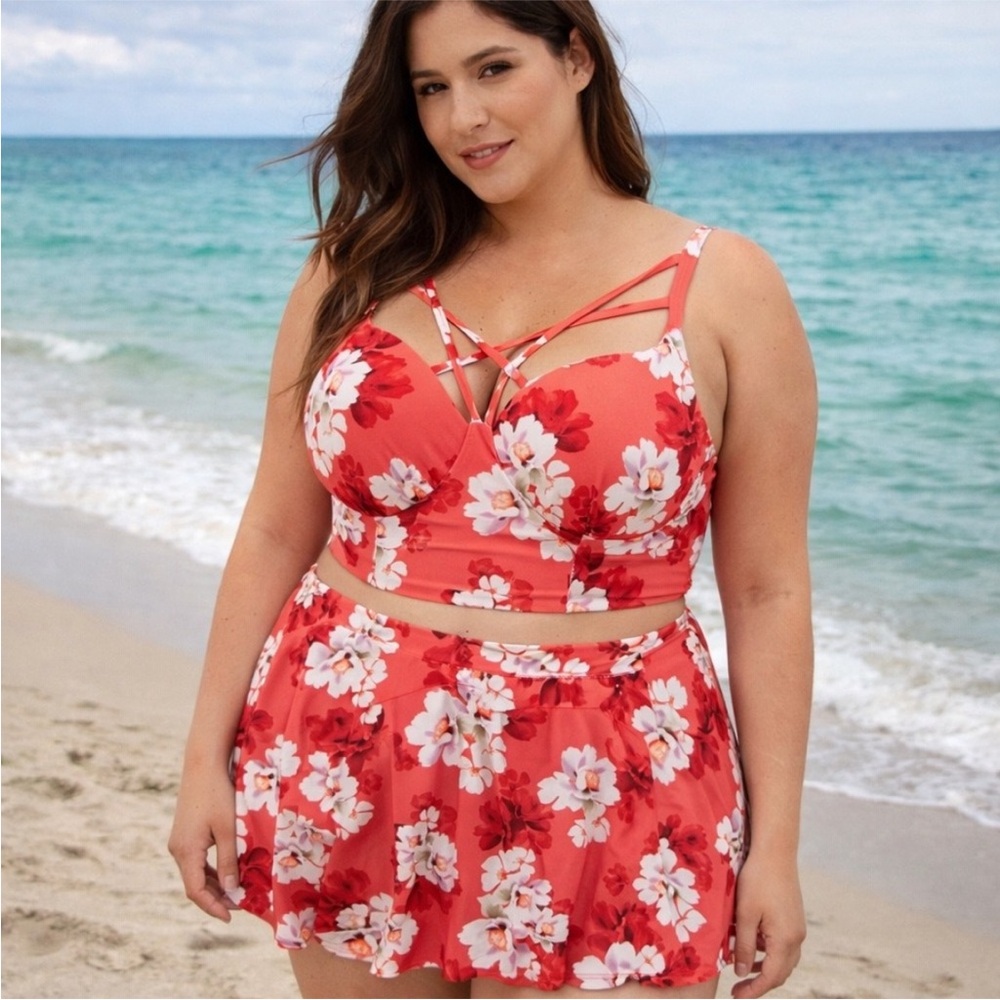 Torrid strappy coral floral skirted bikini swimsuit with shorts